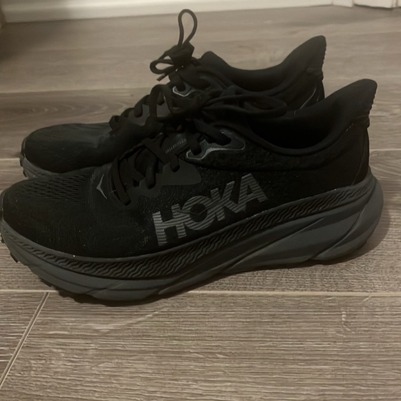 Hokas Challenger 7 - Picture 3 of 3